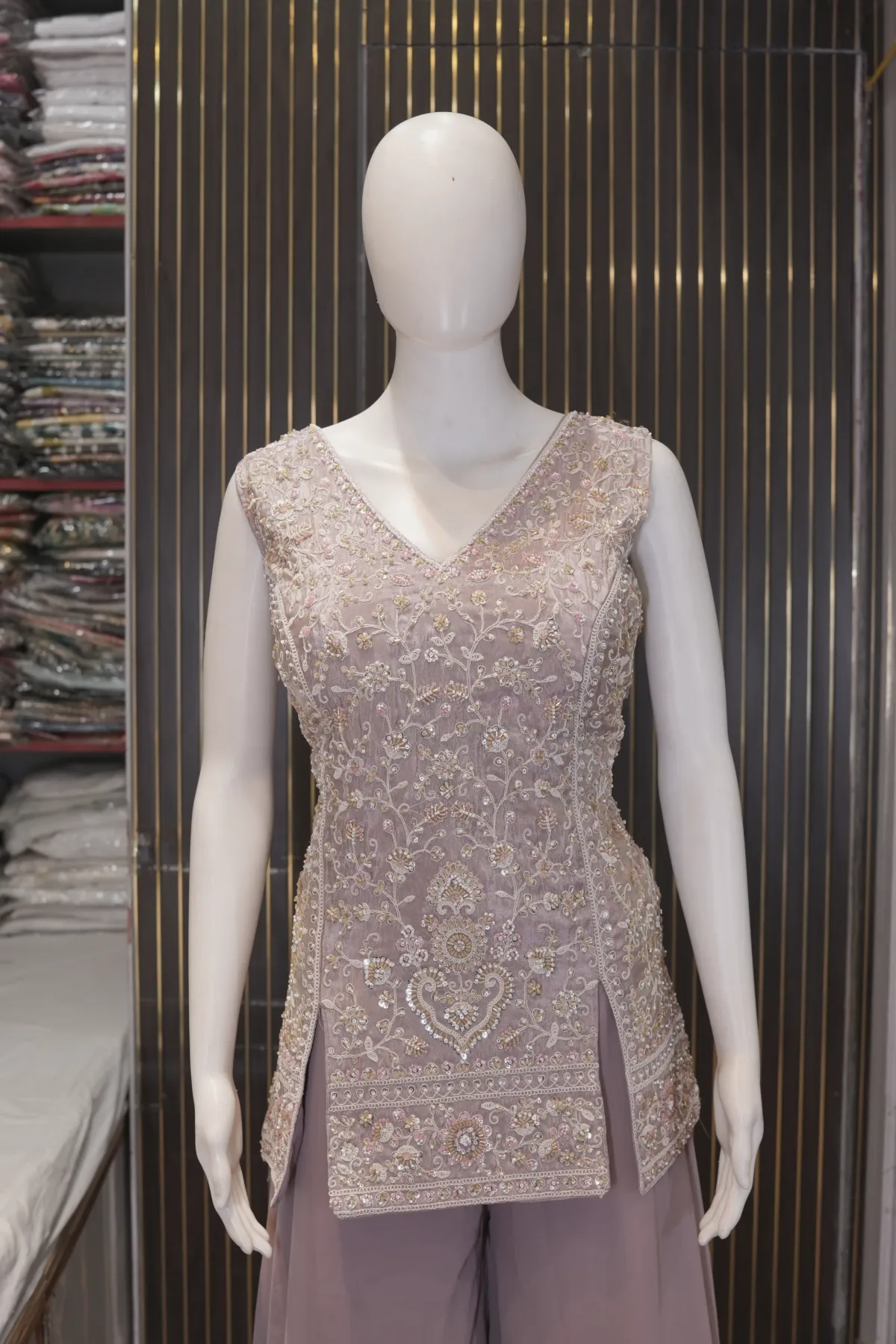 Dusty Mauve Embroidered Asymmetric Kurta with Palazzo Pants & Dupatta thumbnail 4