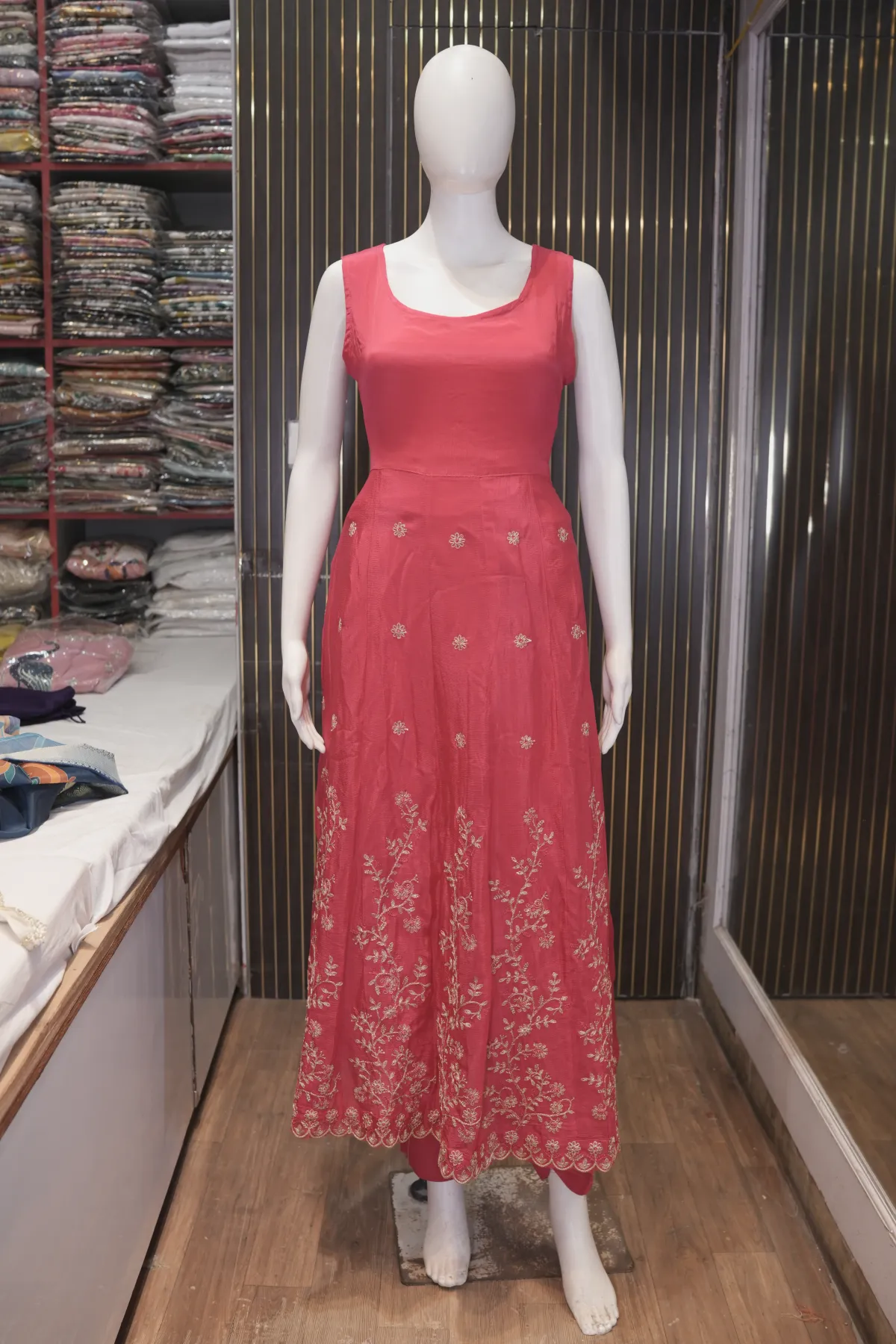 Rose Pink Embroidered Anarkali Suit Set with Dupatta thumbnail 5