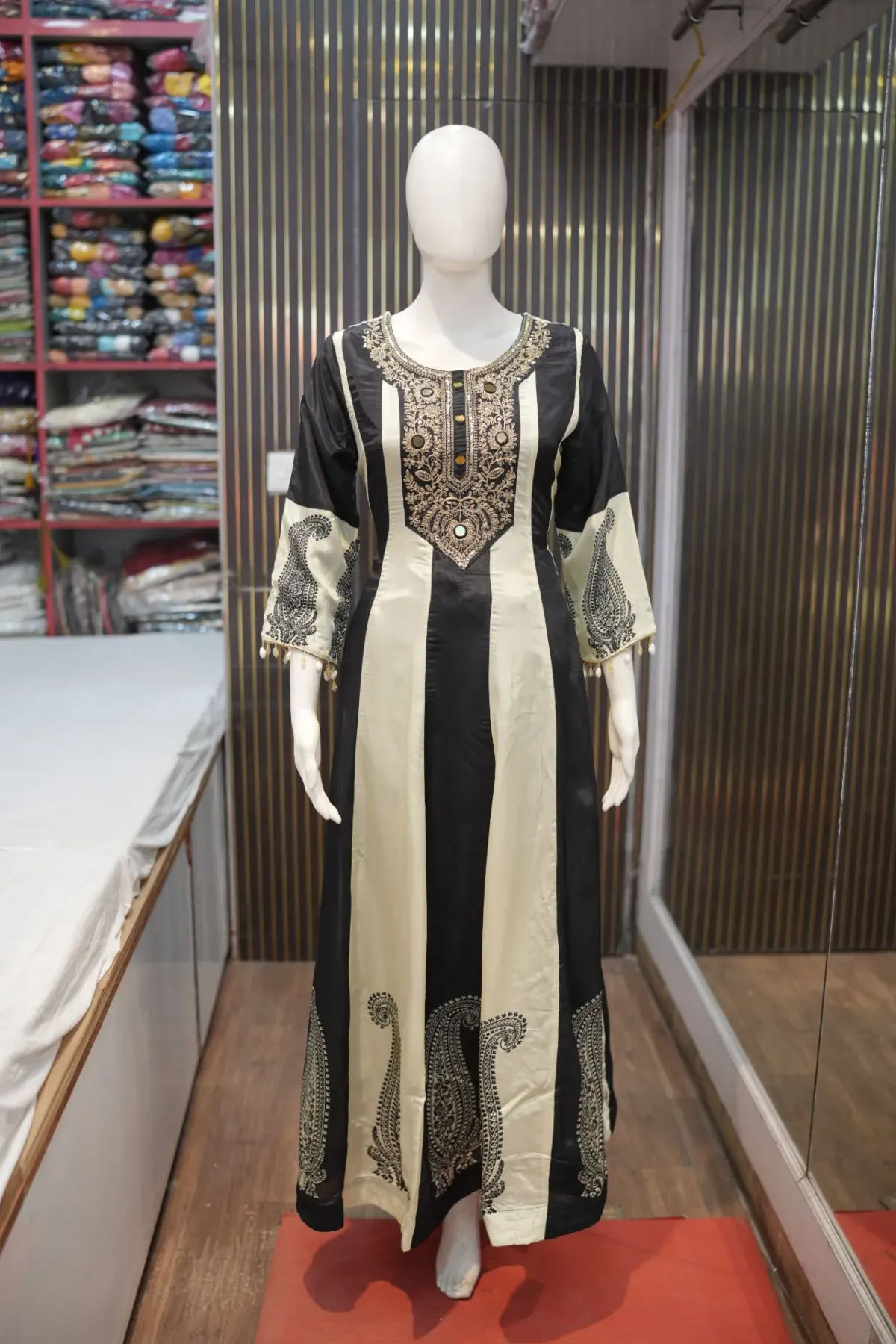 Black & Ivory Embroidered Ethnic Anarkali Suit thumbnail 3