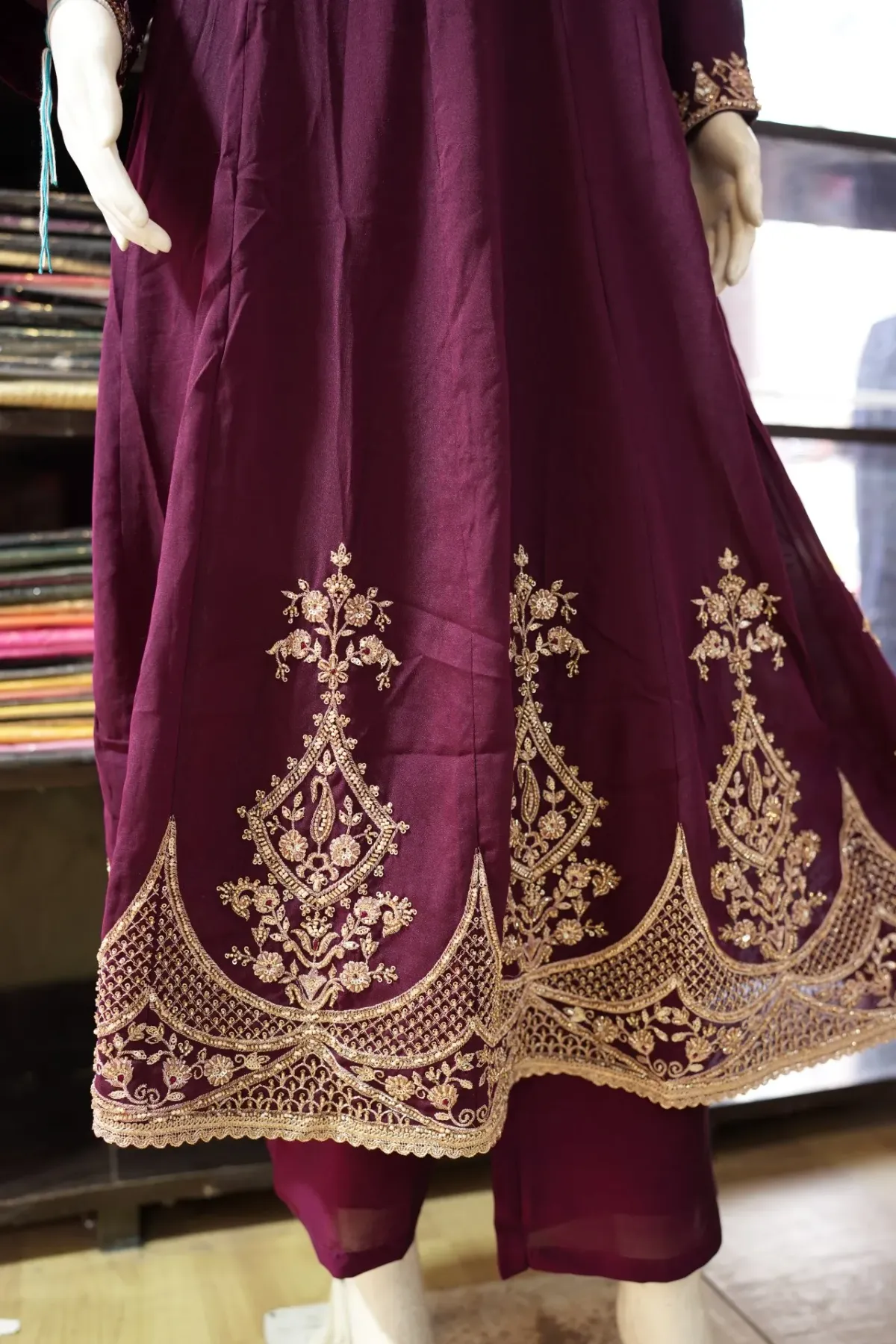 Royal Plum Gold Embroidered Kurta Palazzo Set with Dupatta thumbnail 5